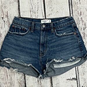 Abercrombie & Fitch Denim Blue Distressed Shorts Womens Mom Short Jeans